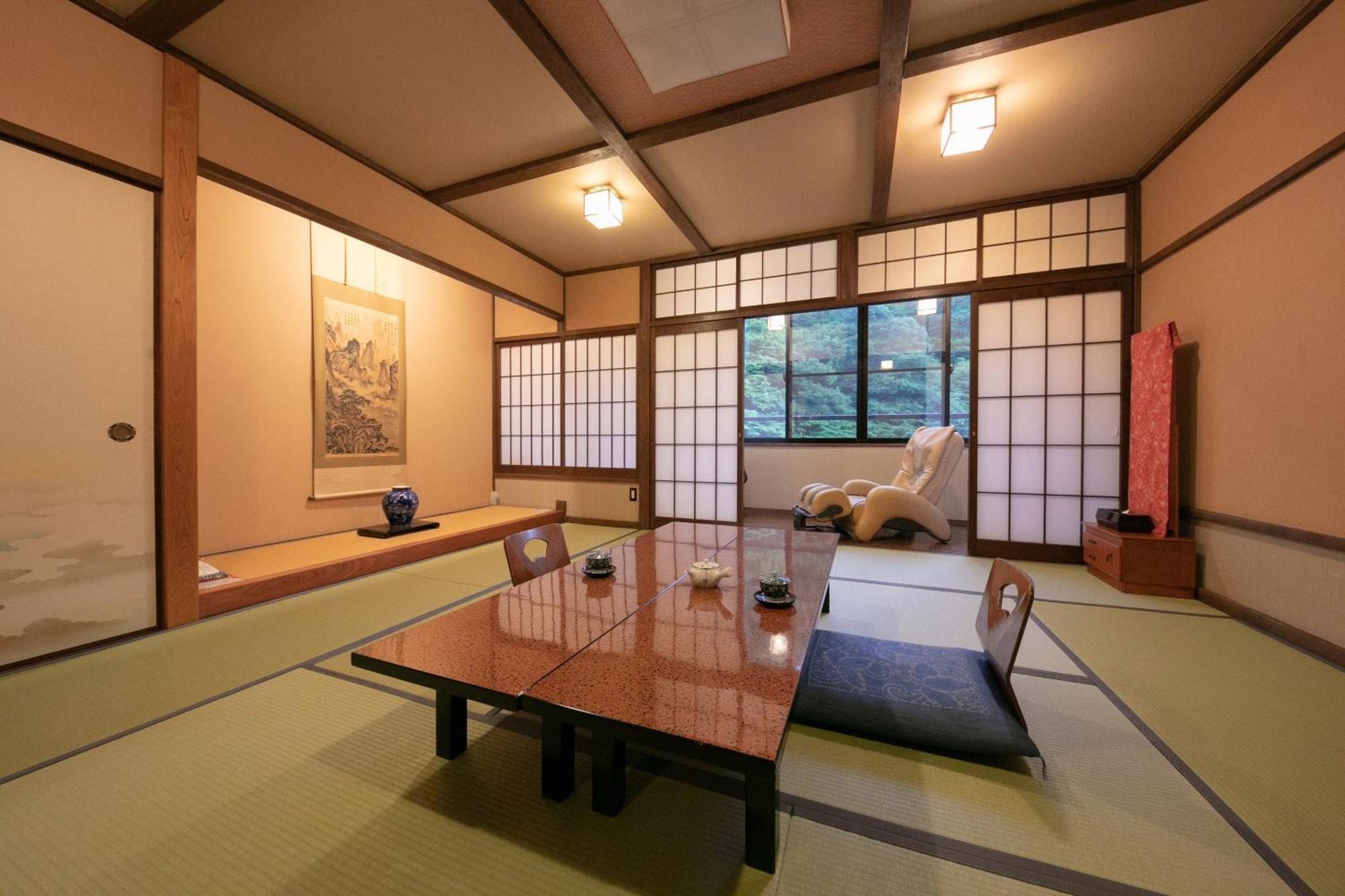Yumoto Ueyama Ryokan Himeji Extérieur photo